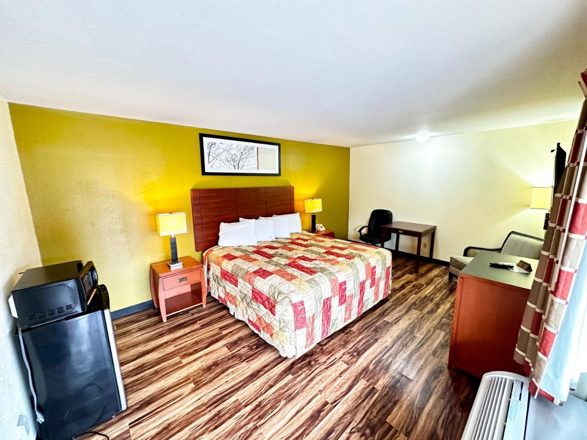 Regency Inn Iola 외부 사진