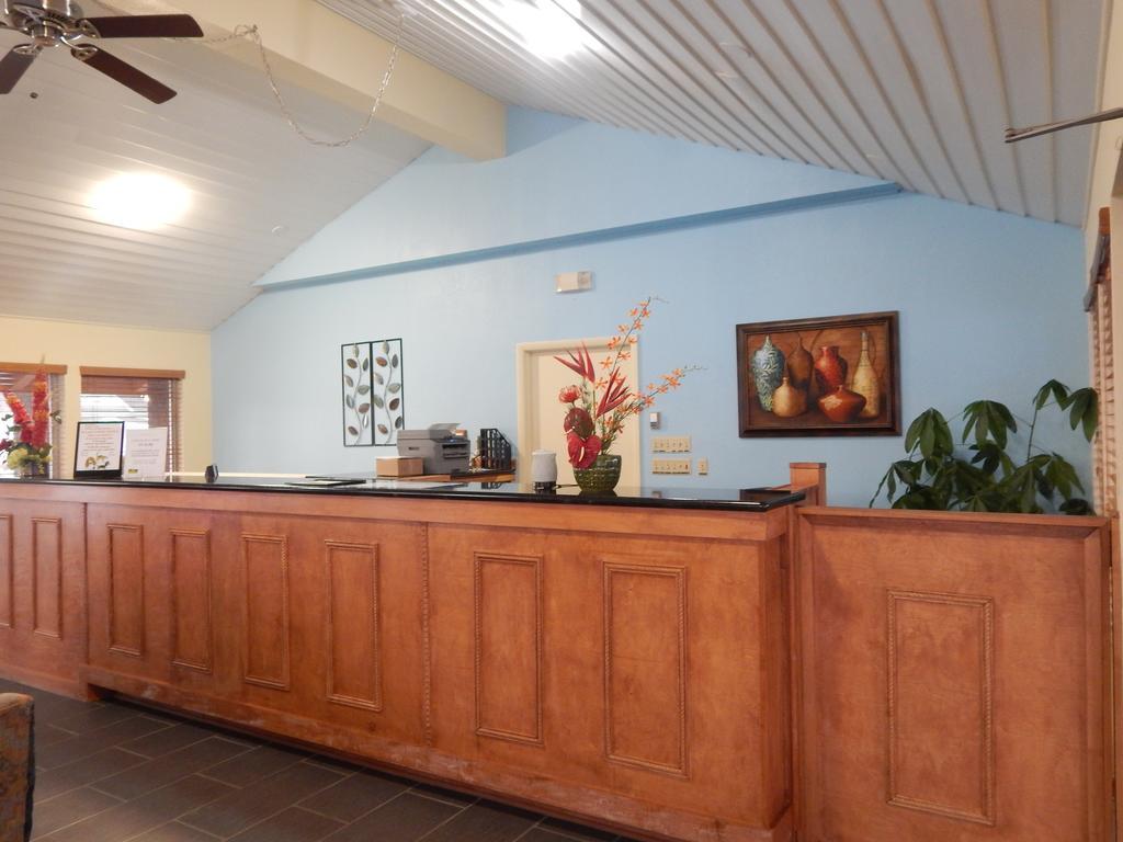 Regency Inn Iola 외부 사진